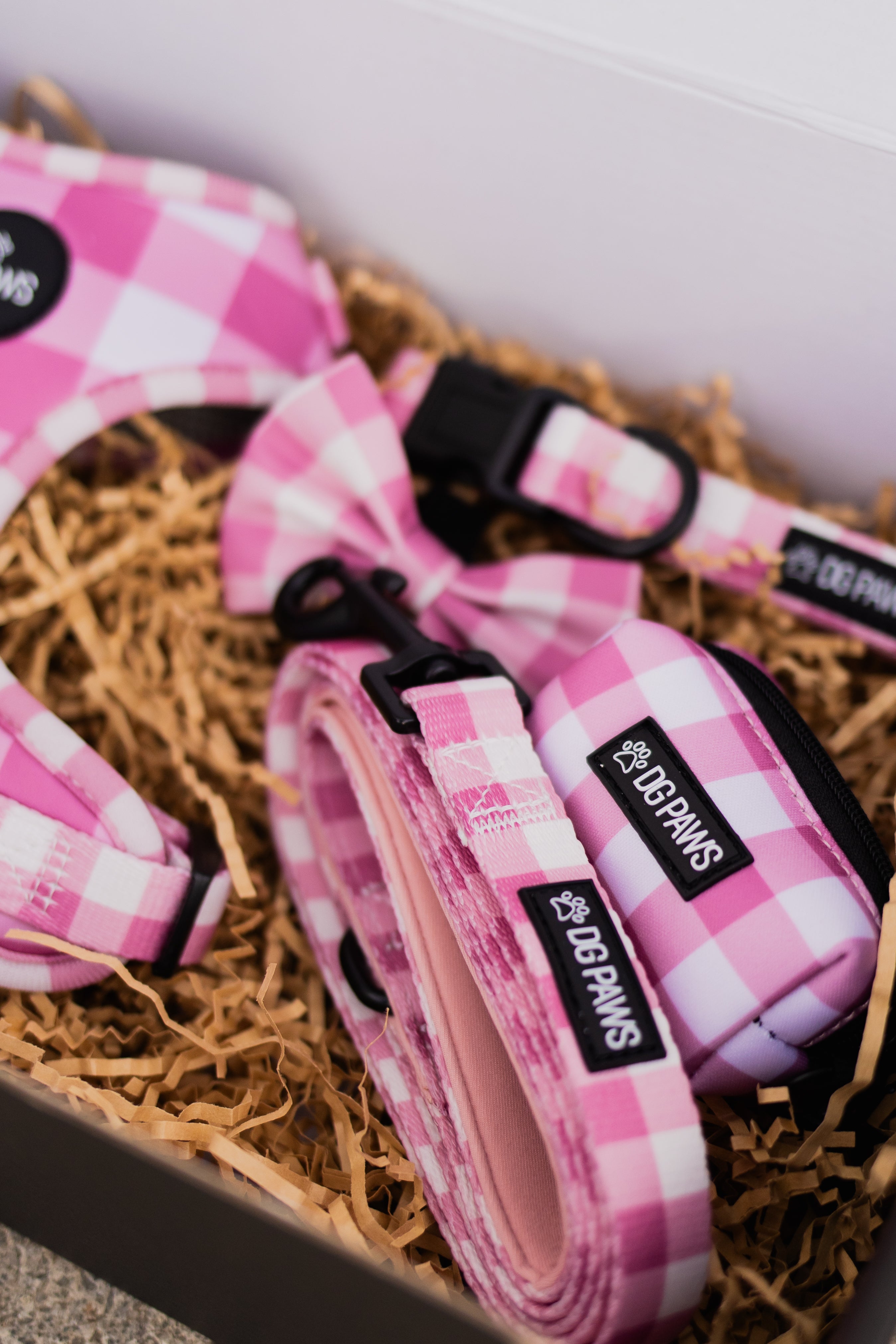 Bubblegum Poop Bag Holder